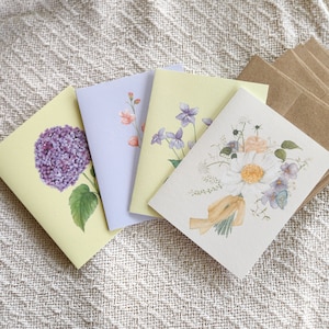Coffret carte de voeux fleurs aquarelle Coffret cadeau carte de voeux floral bouquet de fleurs Ensemble de 4 ou 8 cartes papeterie fleurs