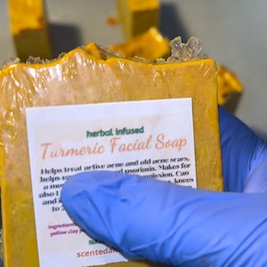 Turmeric Soap with Aloe, Honey and Vit C