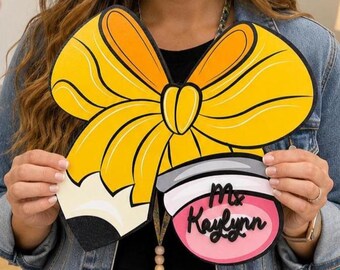 Personalized Teacher Door Hanger, Pencil Bow Teacher Sign Classroom, Custom School Teacher Gift Back to School, Wooden Door Sign School