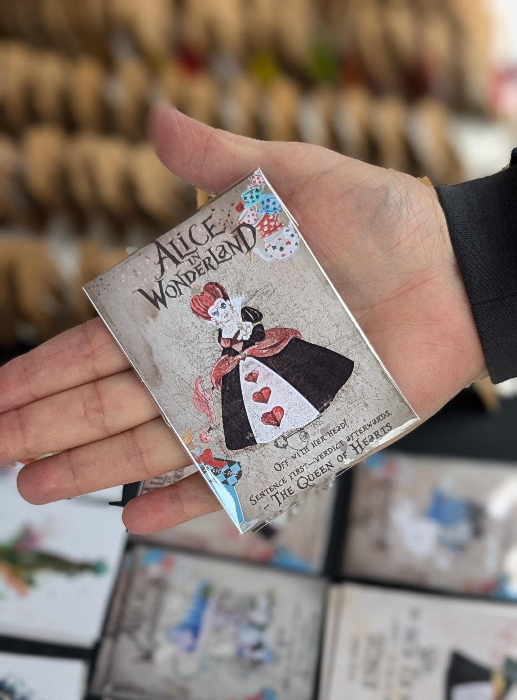 Queen of Hearts Fridge Magnet, Non-scratch - Magnetic Sign - Alice