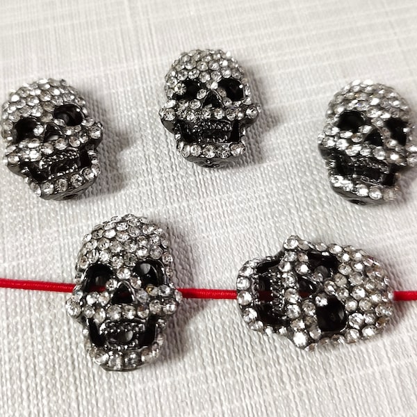 10pcs Strass Skull Head Beads , Gun Metal Skull Jewelry , 14x21mm Skull Beads , DIY Gothic Theme Jewelry , Vente en gros