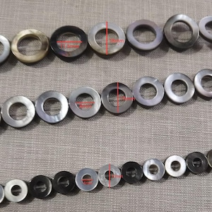 16 inch strand ,Black Lip Shell Donut Beads, 10mm 15mm 18mm Shell Hollow Circle Beads,  Jewelry Making Supplies , Hole 0.8mm ,BA-785