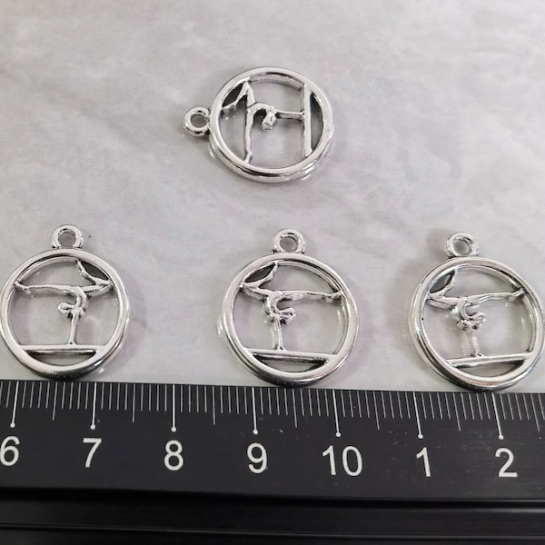 20 - 50 Stück Doppelseitige Gymnastik Charms,18x21mm Gymnastik Anhänger,Sport Anhänger,Sportschmuck,Schmuckherstellung,DIY Zubehör,