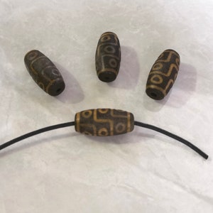 15x30mm Old Tibetan Dzi Beads ,9 Eye Vintage Dzi Beads, 2 - 10Pcs Prayer Tibetan Dzi Agate Beads , Religious beads ,Hole 2mm ,AR- 1013