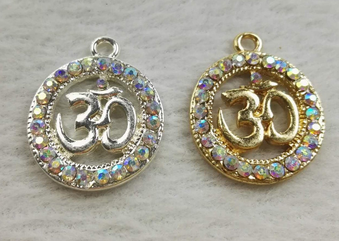 10 Stück OM Charms Anhänger, Strass Om Charm, Yoga Charms, Om Schmuck