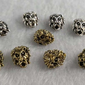 30 Pieces Lion Beads , Lion Head Beads  , Silver Spacer Beads ,Lion Jewelry , Findingse