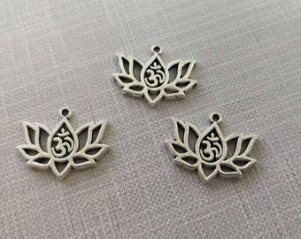 30pcs Antique Silver Lotus Charms , 20x16mm Ohm Charms ,Om Charm , Flower Charm ,Healing ,Yoga Jewelry