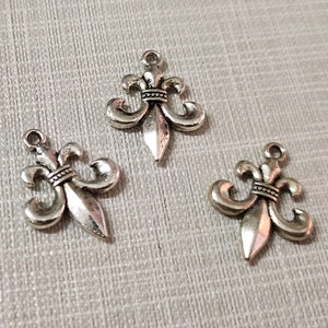 50 stuks antiek zilver Fleur de lis Charms, 16x20mm dubbelzijdige charme, Fleur delis sieraden, sieraden vinden