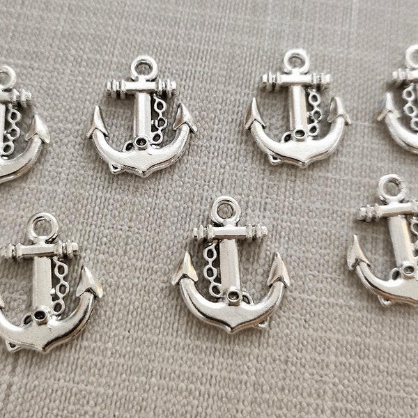 50 pièces en vrac charmes d’ancre, pendentifs d’ancre 15x18mm, charme d’ancre en argent antique, charmes nautiques, mini charme d’ancre, vente en gros