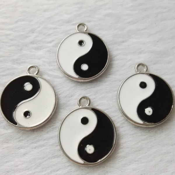 10pcs Double Sided Yin Yang Charms , 18x22mm Eight Diagrams Charms , Tai Chi Charms , Nepalese Charms , Yoga Jewelry