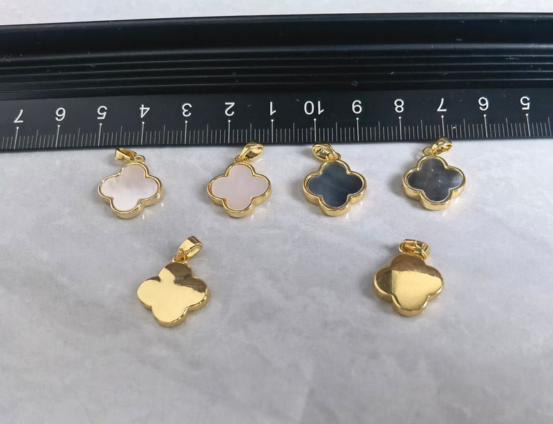 14x17mm Plaqué or sur laiton charme de trèfle à quatre feuilles, pendentif en nacre à quatre trèfles, deux couleurs disponibles, 2 50pcs, BA 1212 image 3