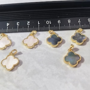 14x17mm Plaqué or sur laiton charme de trèfle à quatre feuilles, pendentif en nacre à quatre trèfles, deux couleurs disponibles, 2 50pcs, BA 1212 image 2