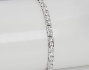 Art Deco Platin 7,2 Karat Diamond Line Armband