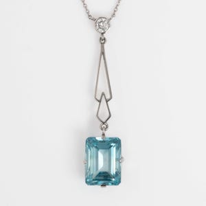 Art Deco 18ct White Gold 4.25 carat Aquamarine and Diamond Pendant