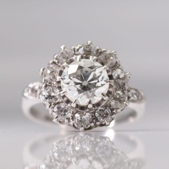 Bague Ancienne Art Déco En Or Blanc 18 Carats Avec Diamants - Taille 49