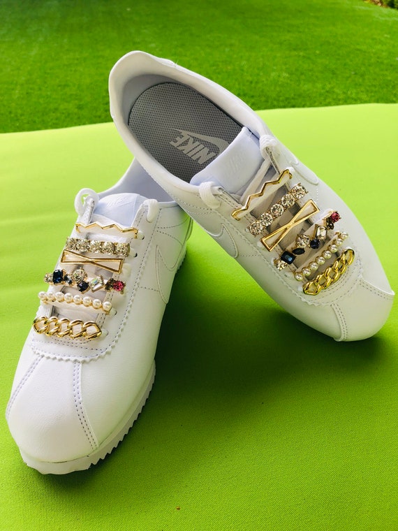 nike cortez laces