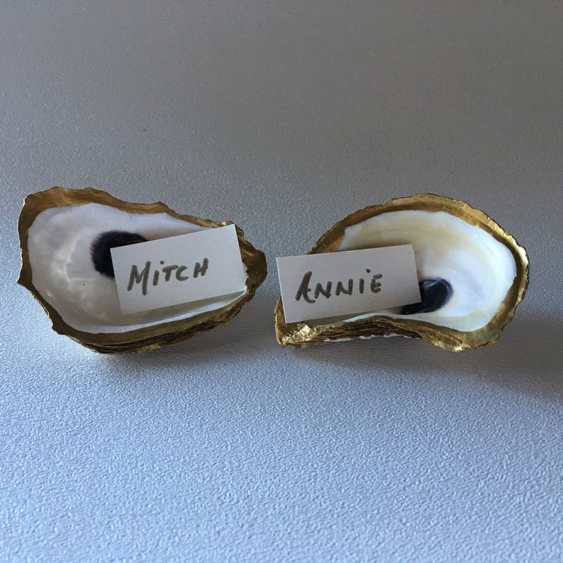 Catering Trinkets Custom art Handprinted with Gold Leaf Oyster Shell Dishes for Jewelry Place Cards