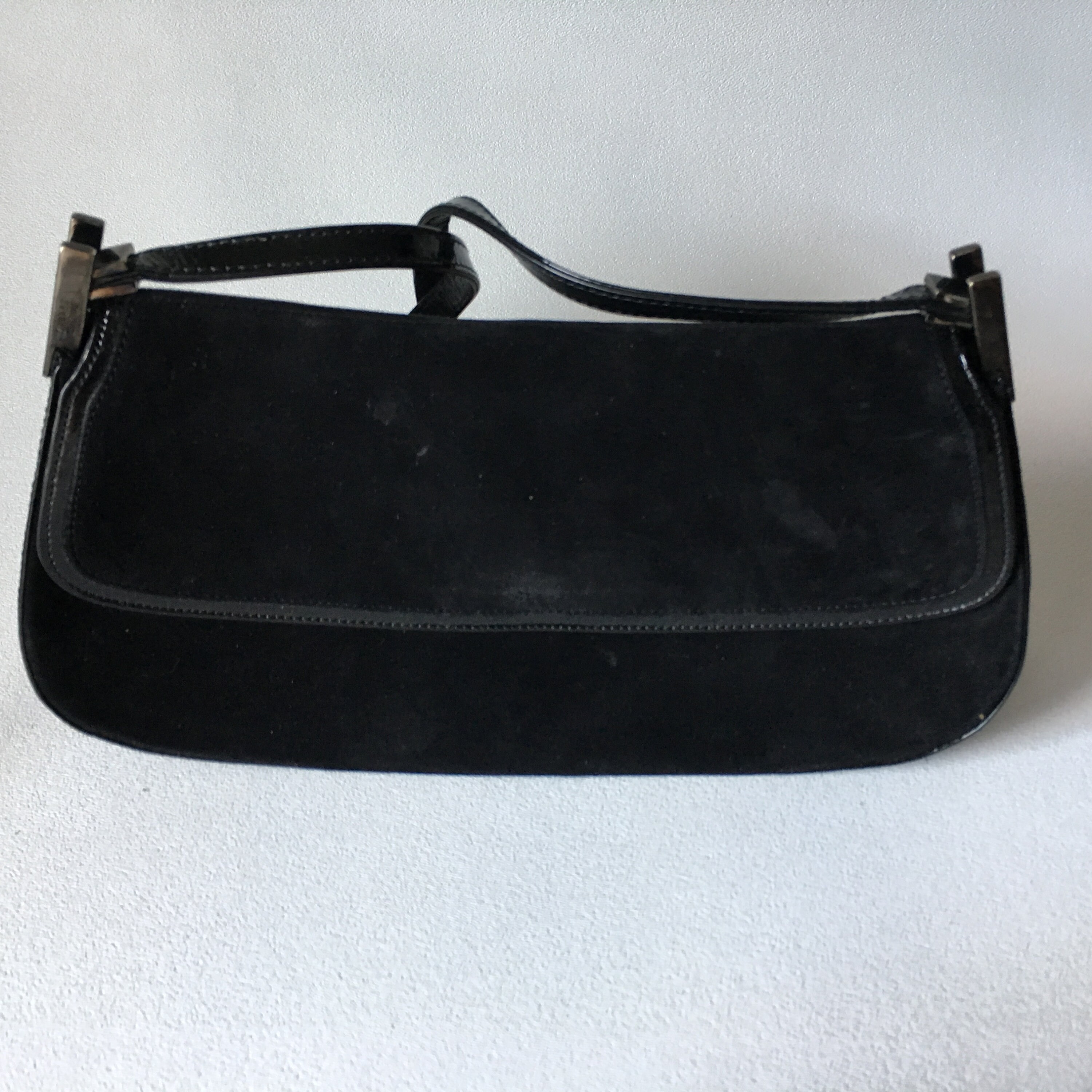 black patent shoulder bag