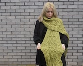 green wool blend scarf,hippy,vintage,bride,warm,knitted,handmade,gift,mum,aunt,holiday