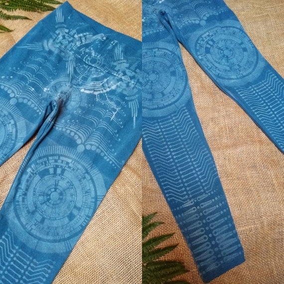 High Waisted Organic Cotton Chaos Leggings - Dusty Fingers Print