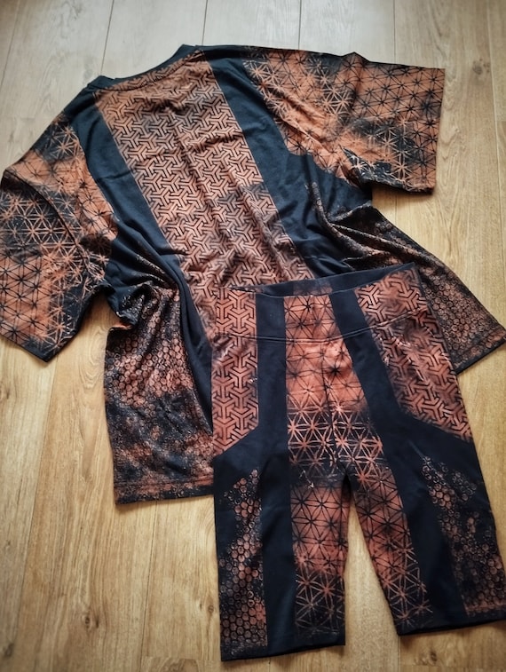 Flower of Life T-Shirt and Leggings Set: Hand-Printed Festival Outfit