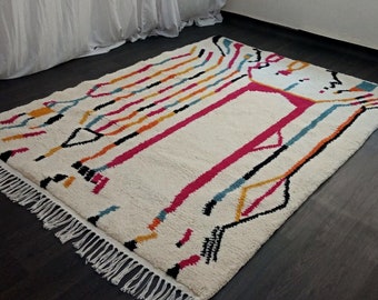 Handmade Ivory Wool Moroccan Rug: Colorful Beni Ouarain Style