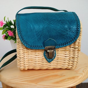 Moroccan Raffia Bag, Raffia Handbag, Boho Bag, Ethnic Cross-Body, Raffia round bag