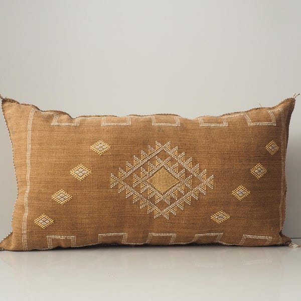 Funda de almohada lumbar de seda de cactus marroquí hecha a mano: 91 x 50 cm