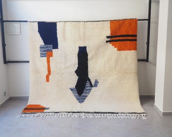 Alfombra marroquí de lana azul marino y blanco marfil de 8 x 10 pulgadas, hecha a mano (240 x 240 cm)