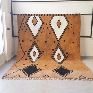 Moroccan rug Style from Morocco , ivory Handmade Moroccan Rug, Moroccan Berber Carpet - Morocco rug - Hand woven rug , Brown rug