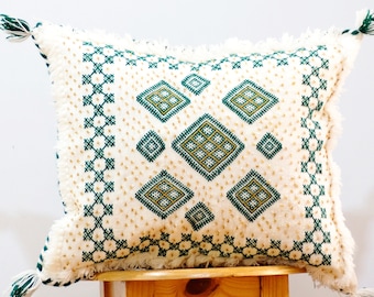 Housse De Coussin Lombaire Marocaine Handira – Blanc Paillettes, Gland, Mariage, Elle Baillie Home