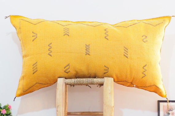 Sabra silk cheap pillow
