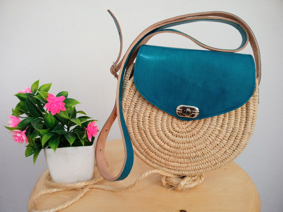 Handwoven Moroccan Raffia Bag: Boho Round Crossbody With Leather Strap ...