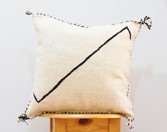 Wool Cushion Cover / Authentic beni ourain Cushion Cover / Boho Pillow Cover / boho Pattern