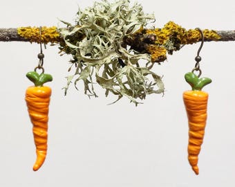 Enamel Carrot Post Earrings main image 1