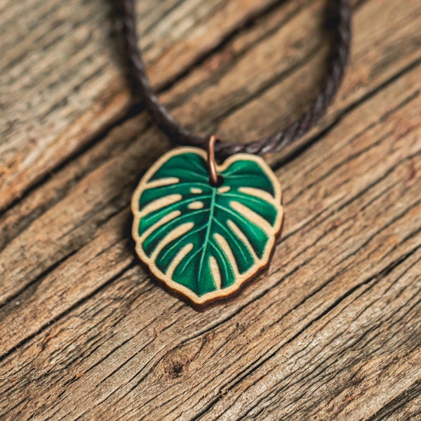 Monstera necklace, houseplant necklace, sustainable jewelry, eco friendly necklace, exotic, tropical, Swiss cheese plant, Philodendron, leaf