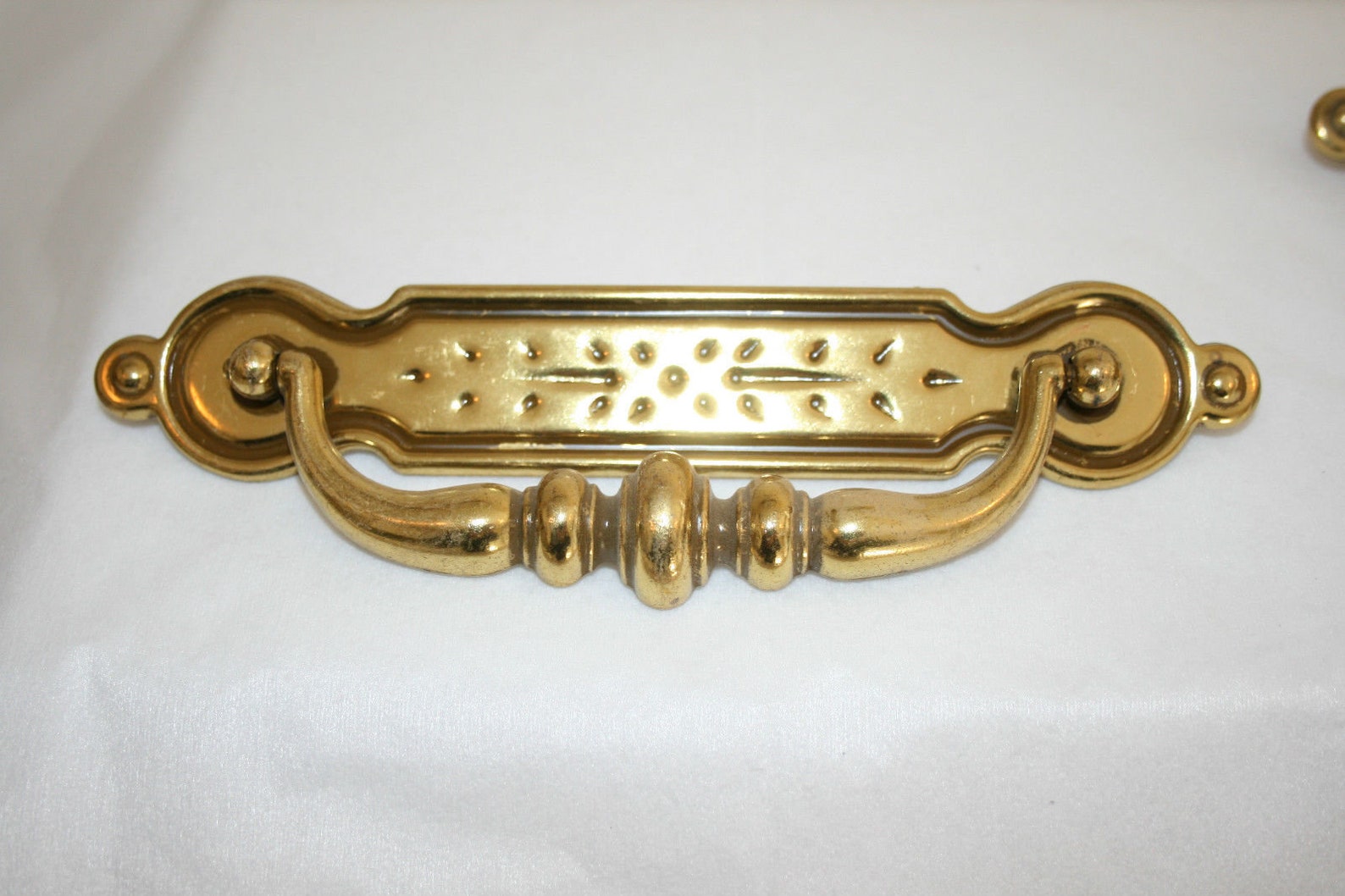 Brass Drawer Pulls Bail and Backplate Set of 4 Etsy