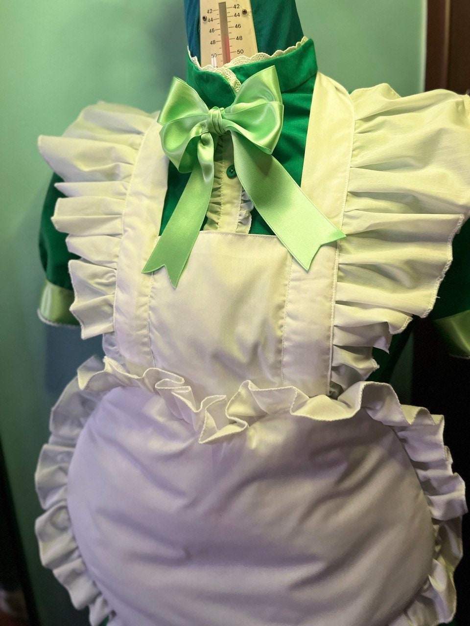 Green maid dress 2025