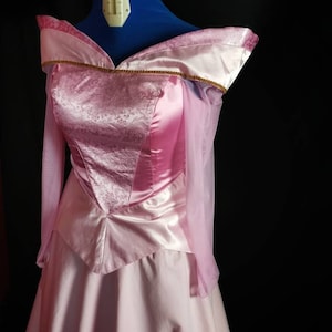 Aurora Princess Cosplay, Sleeping Beauty dress, alta qualità personalizzabile. Disnet dress