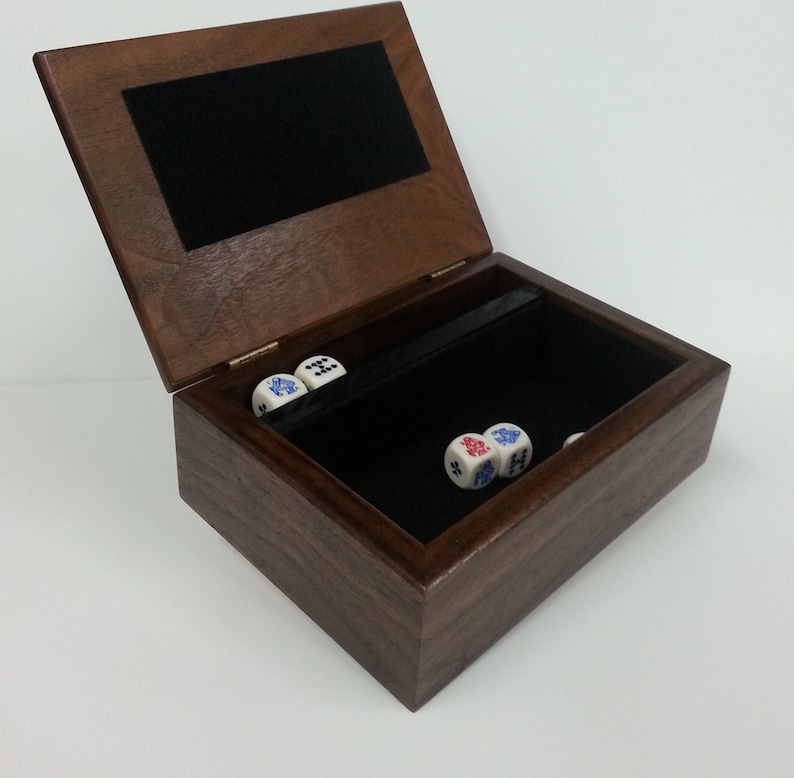 LIAR S DICE GAME Etsy