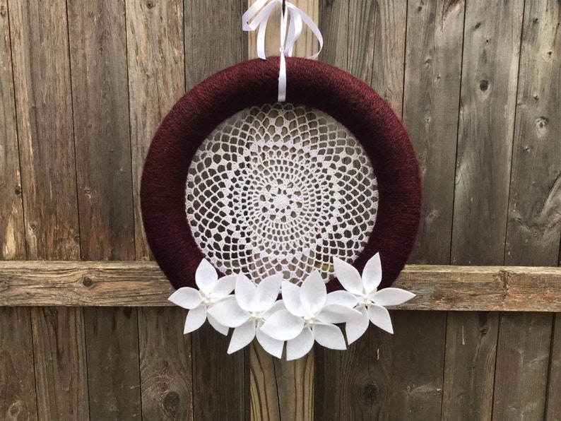 Holiday Wreath White Felt Poinsettia Wreath Felt Flower Wreath White Poinsettia Wreath Door Decor Poinsettia Decor Holiday Decor