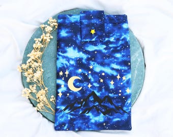 City of Starlight Book Sleeve: Padded Book/Kindle Protector
