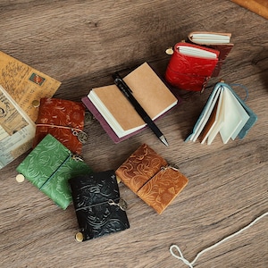 Cuaderno de bolsillo retro de cuero personalizado, mini diario de viaje de cuero antiguo, agenda y planificador portátil de bolsillo, regalo para ella