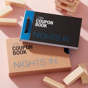 Cosy Nights In couponboek: date-ideeën voor binnen voor hem of haar, perfect kerst- of valentijnscadeau, leuke token voor koppels