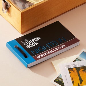 Livre Nuits nostalgiques - Rendez-vous romantiques rétro, jeux classiques, cadeaux sentimentaux, expériences uniques pour les couples