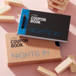 Personalised Indoor Date Night Book: 27 Experiences, Removable Cards, Perfect for Christmas, Anniversary, Birthday Gifts for Boyfriend