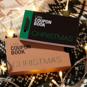 Regalo navideño único: divertido libro de cupones navideño con 27 tarjetas, perfecto para familias, niños, padres y amigos.