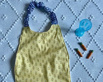 Elastic napkin, for kindergarten, blue and yellow fabric bottle pattern