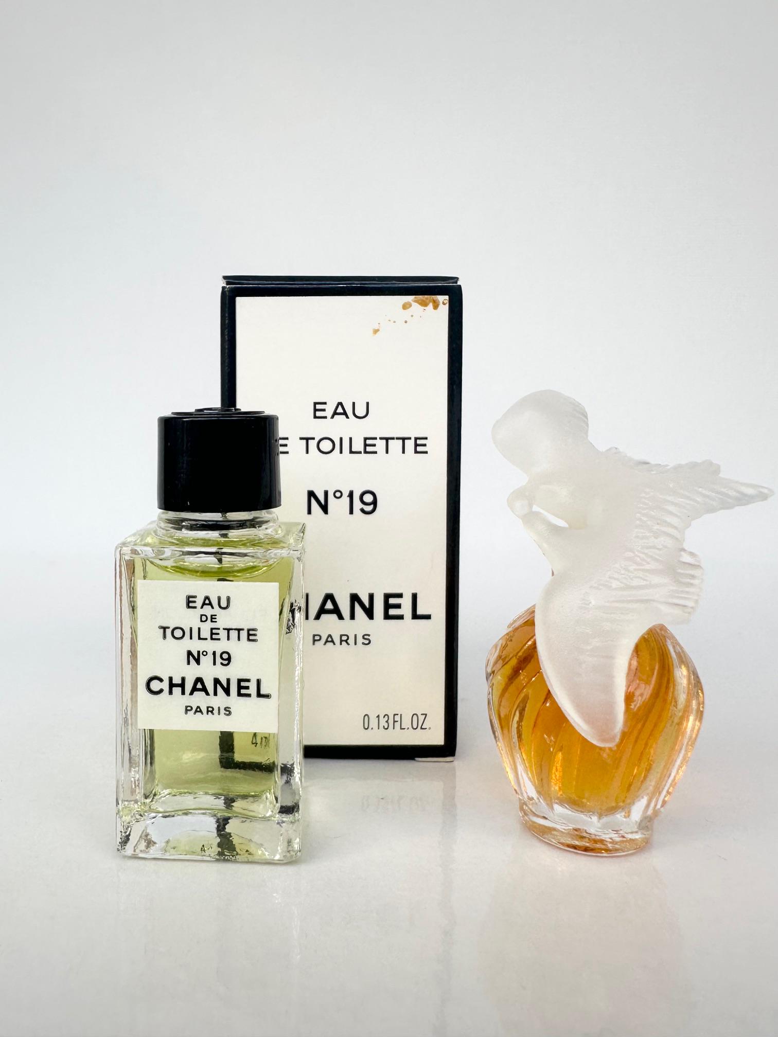 Chanel #19 Perfume - Etsy Canada