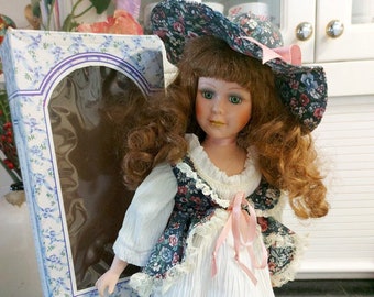 Muñeca de porcelana vintage Biscuit, muñeca coleccionable